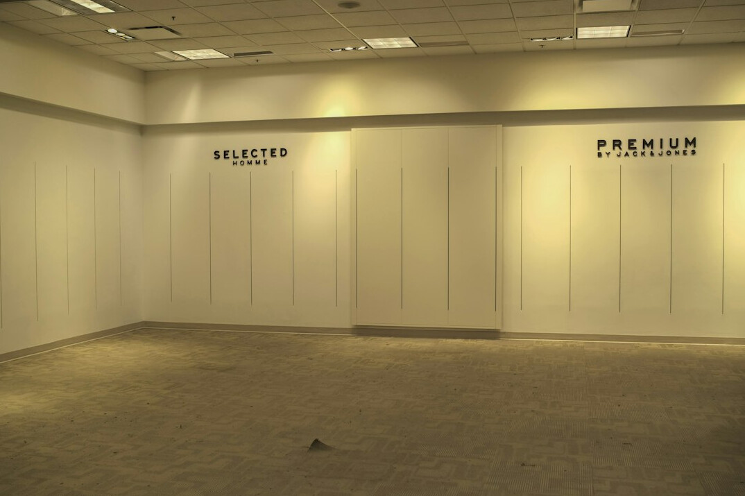 empty commercial space for rent
